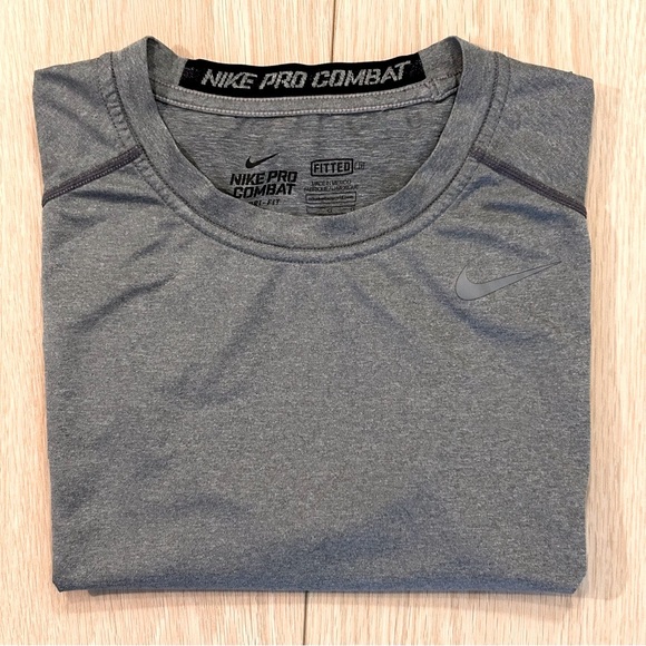 Nike Pro Combat DRI-FIT Fitted Sleeveless Top Size Large - Picture 3 of 8